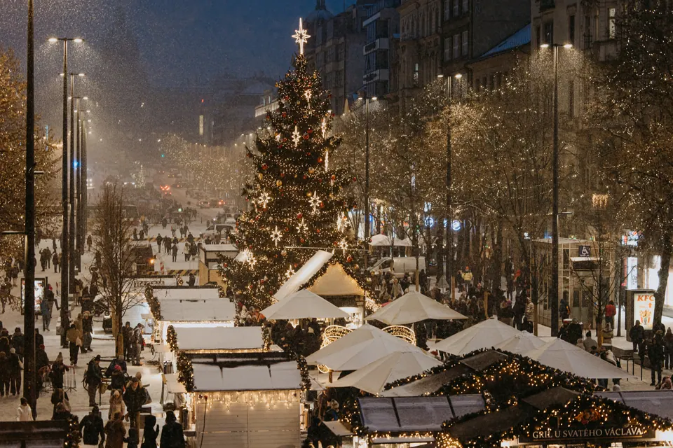 Kompletní zajištění světelných dekorací – 15